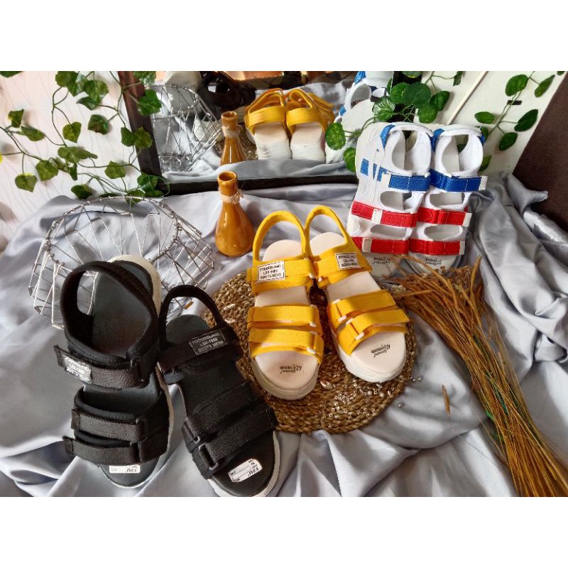 SANDAL GUNUNG WANITA SANDAL GUNUNG KOREA GEVANI