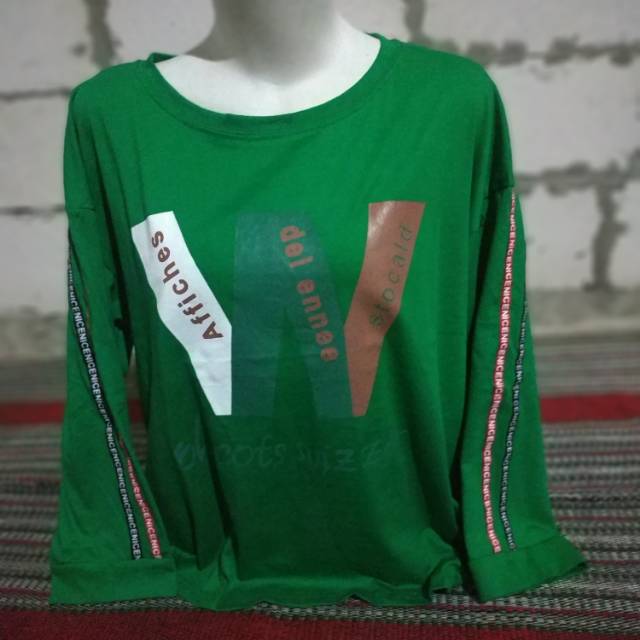Kaos import kuhan