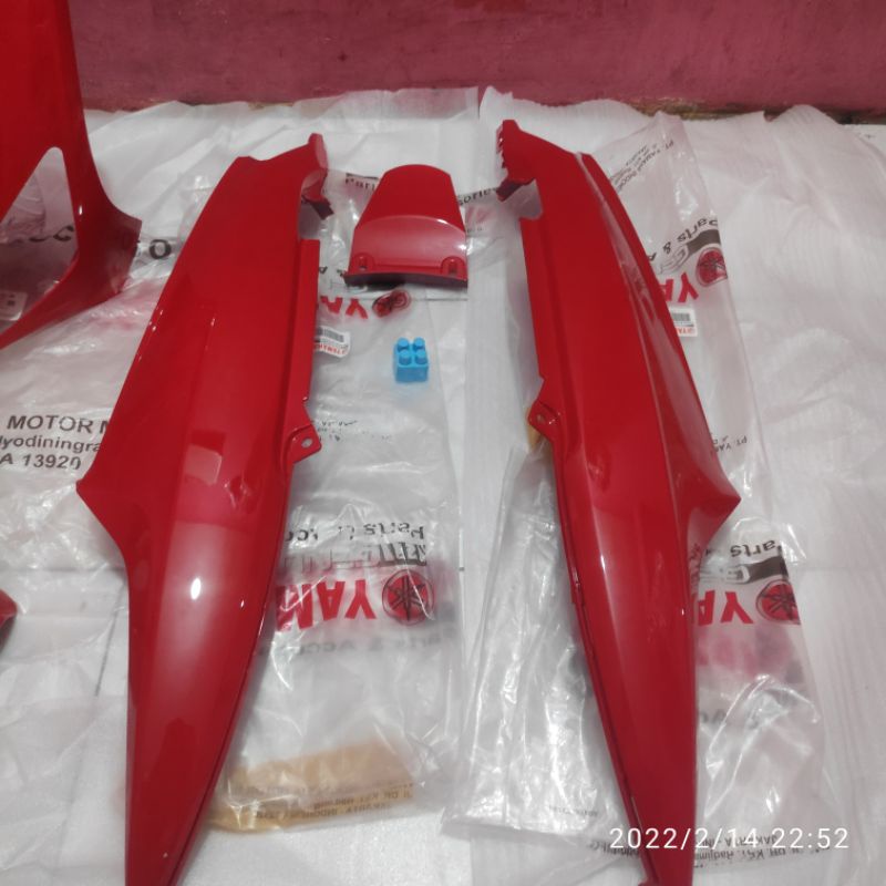 COVER PLUS SAMBUNGAN BODY BELAKANG MIO SPORTY MERAH CABE ORIGINAL ORI YAMAHA