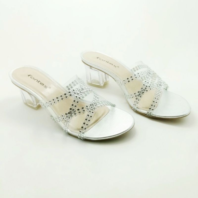 Sepatu Heels Wanita Slop Transpatan Hak kaca 5cm Tali Permata