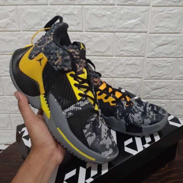 NIKE AIR JORDAN WHY NOT ZERO.2 WESTBROOK GRAY ORANGE FOR MAN PREMIUM HIGH QUALITY