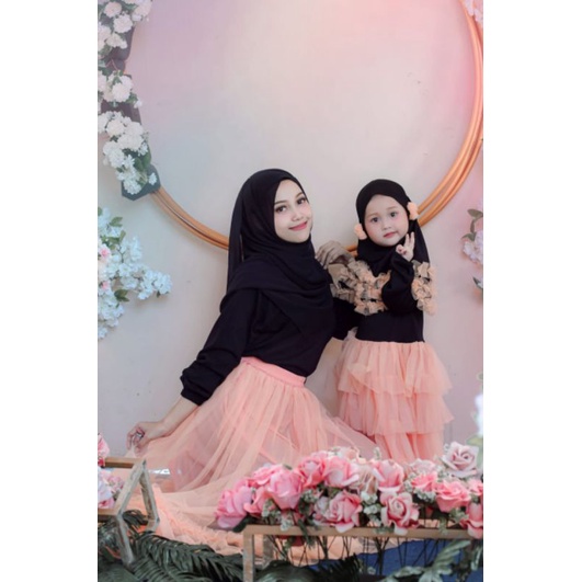 GAMIS RUFFLE COUPLE MOM KIDS FREE HIJAB