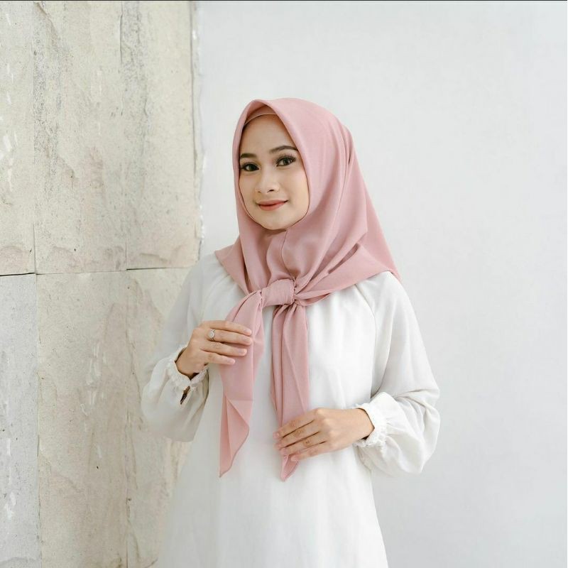 Hijab Instan Cantik Model Segi Empat