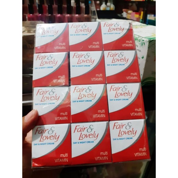 cream fair lovely siang malam