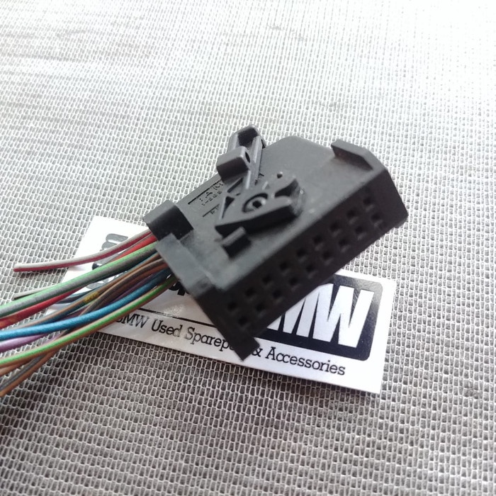 Socket OBC BMW E36 {Part by BMW Speciall Part}