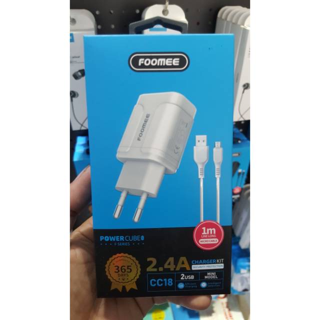 CHARGER FOOMEE CC18