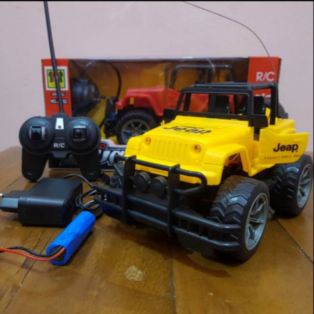 Mainan rc car jeep / rc jeep off road
