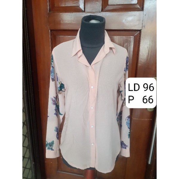kemeja transparan floral - preloved