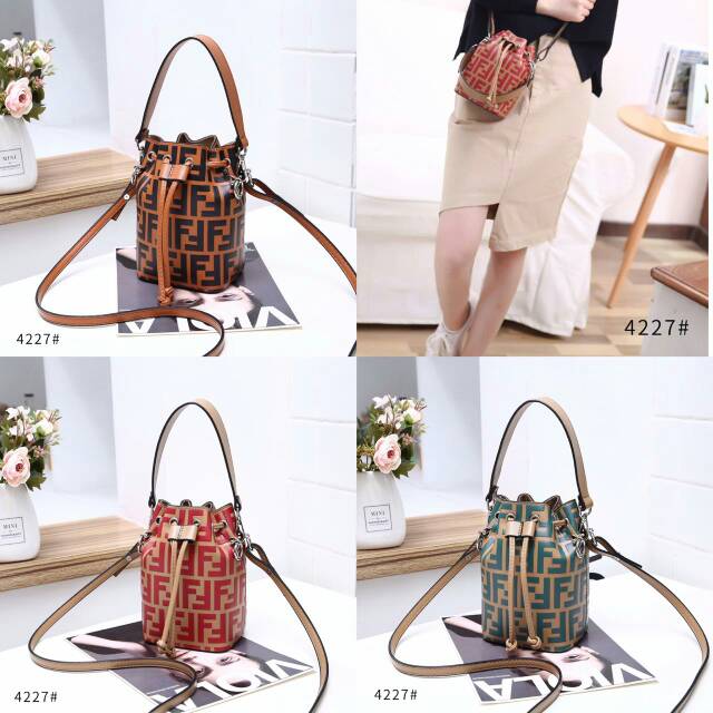 New Arrival Most Wanted  ♥
Fendi Mon Tresor Mini Bucket Small #4227