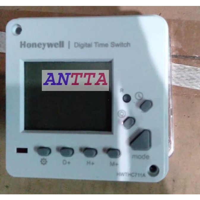 Jual Honeywell MK HWTHC711A Digital Time Switch / Digital Timer