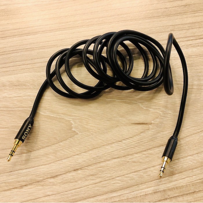 High Quality Kabel Aux Audio Jack 3.5mm Premium Build Quality 1.8M