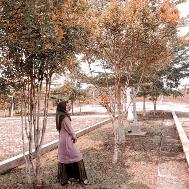 tutyelestari93