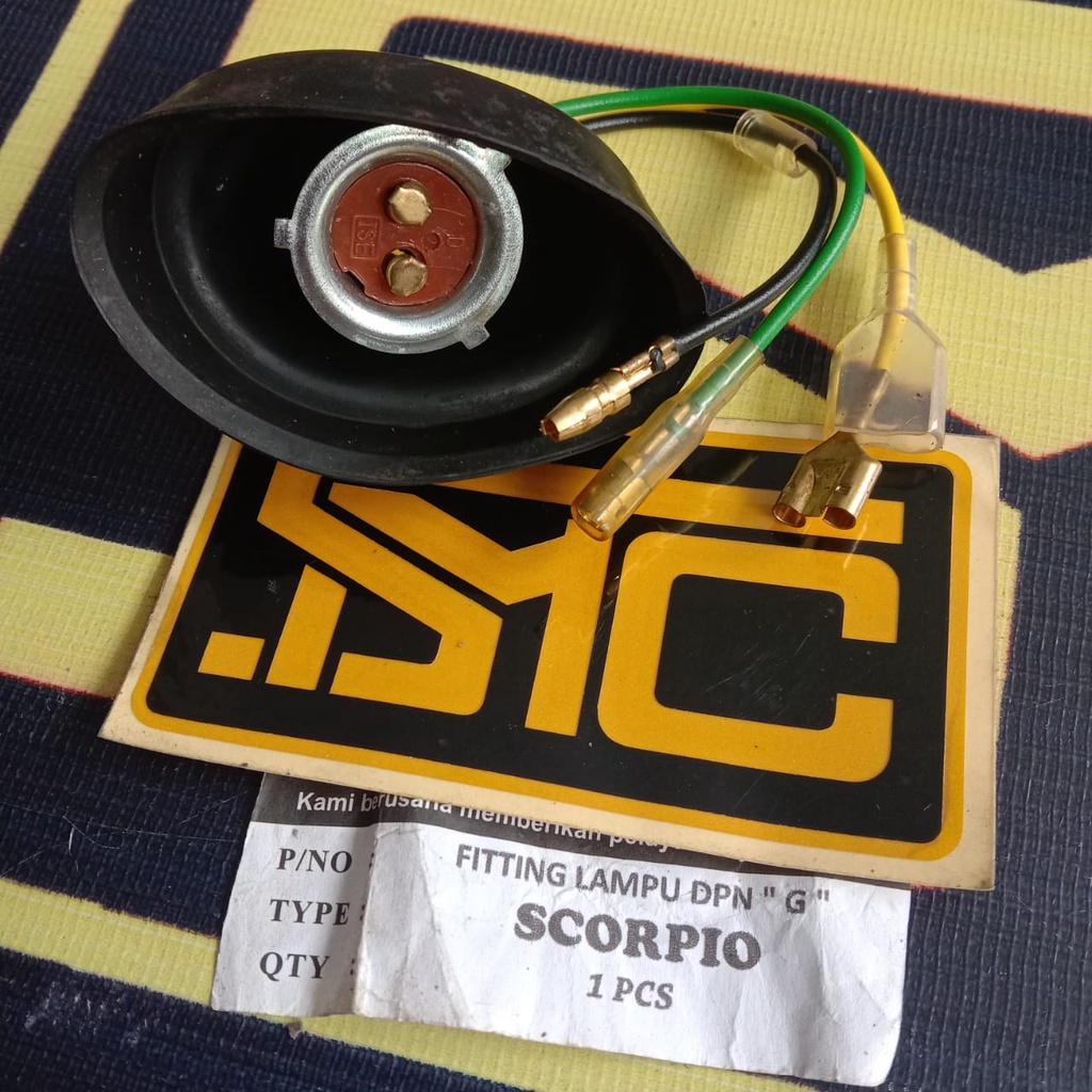 Fitting Fiting Soket Lampu Depan Motor Yamaha Scorpio