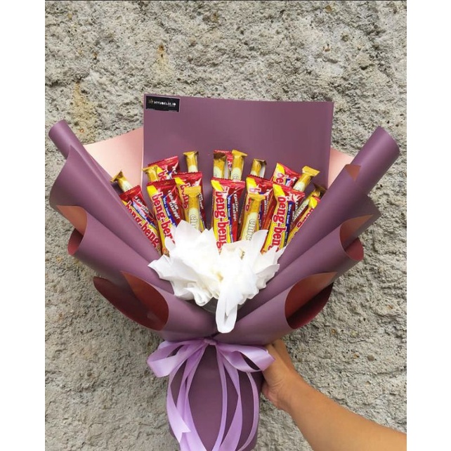 

Bouquet snack beng-beng with chocolatos