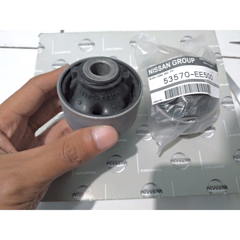bushing arm livina evalia xtrail t31 bushing lower arm depan besar high quality