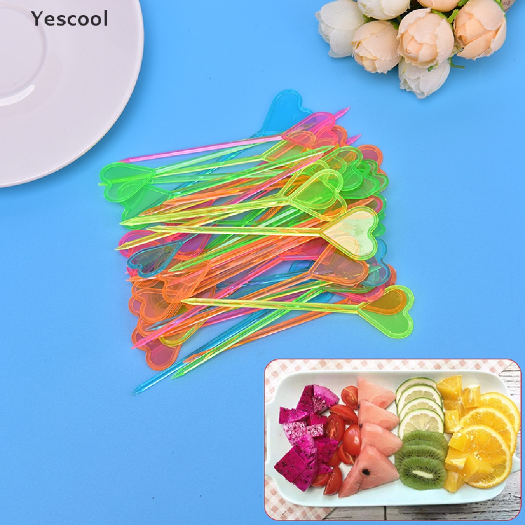 Yescool 50pcs Garpu Buah / Dessert Sekali Pakai Bentuk Hati / Panah Bahan Plastik