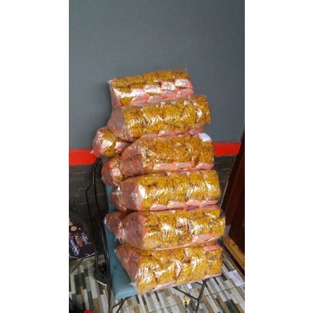 

PAKET RESELER MAKRONI SIUTUN 50 PCS