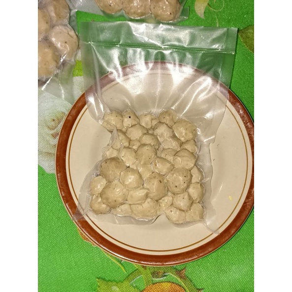 

BAKSO SAPI isi 50 ukuran kecil kemasan Vacuum
