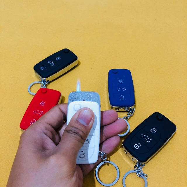 Korek Remote Mobil Gantungan Korek Remote Mobil