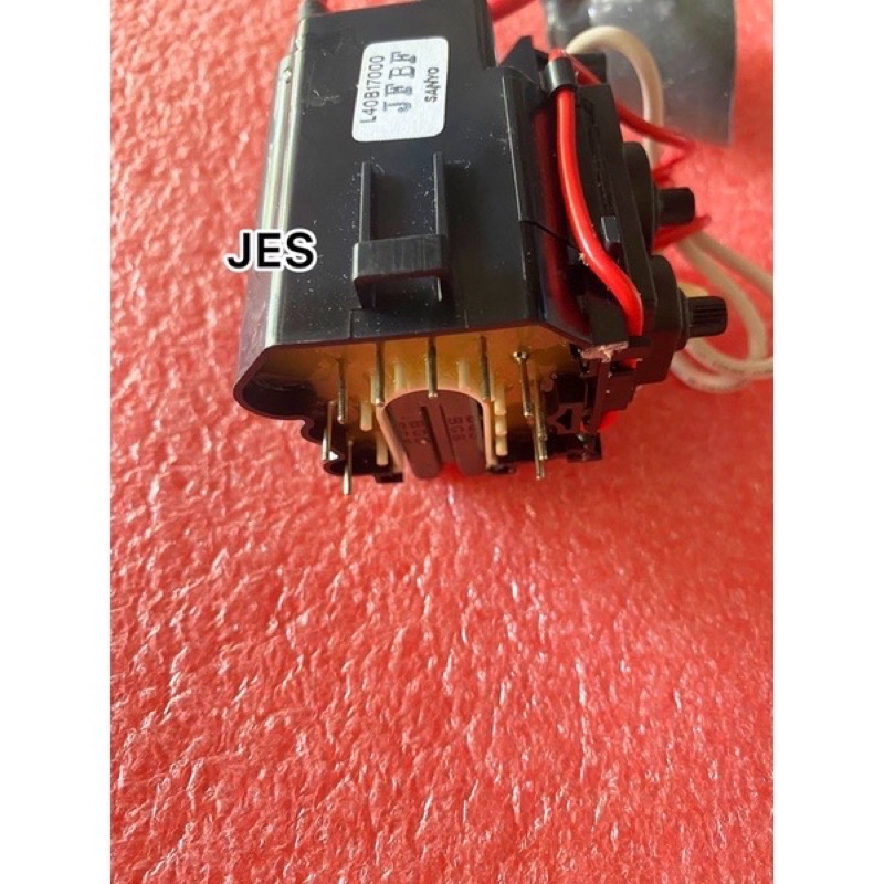 Playback Tv L40B17000 Merk SANYO ORI!!