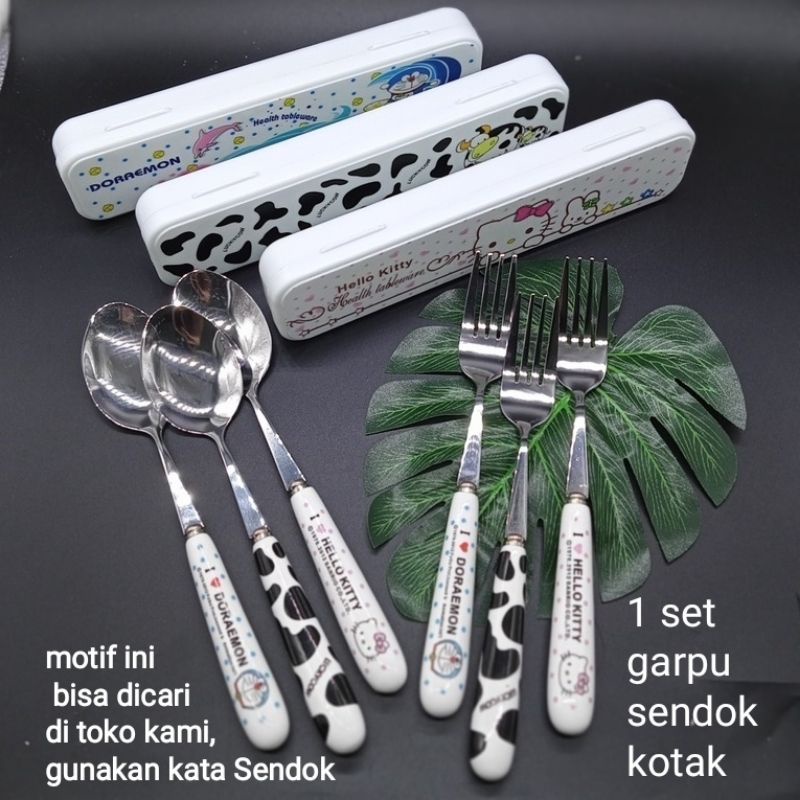 Sendok Anak  Stainless Steel 1 Set Alat Makan Anak 1 Set Sendok Garpu Sumpit Anak Motif Karakter