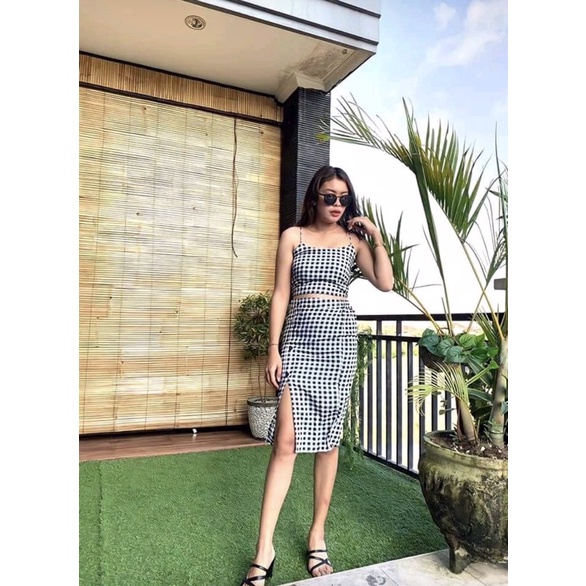 One Set Lyoraa // NEW COLLECTION-1