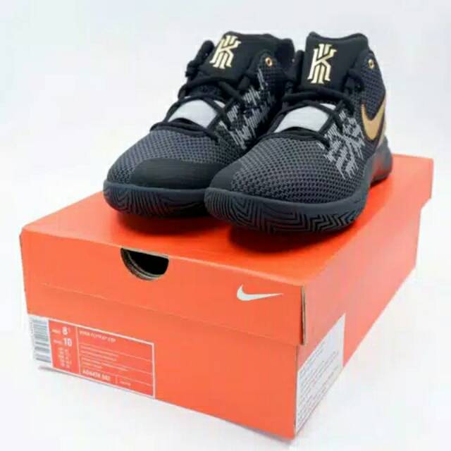 kyrie irving flytrap 2 black and gold