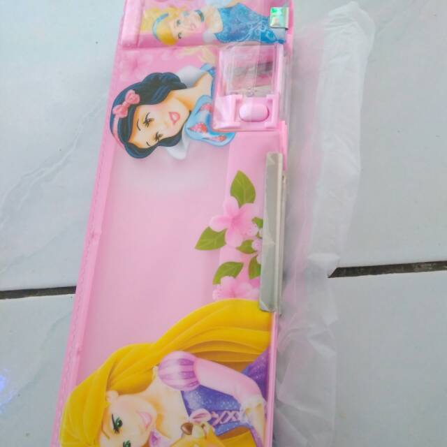 

kotak pensil princess