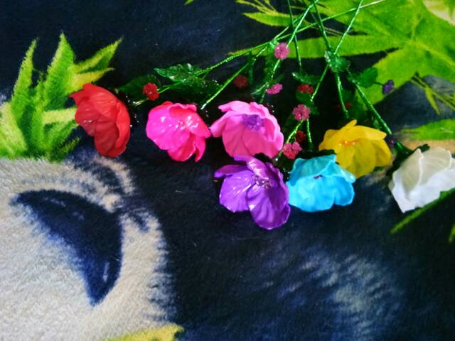 Bunga Mawar Kuncup Manik