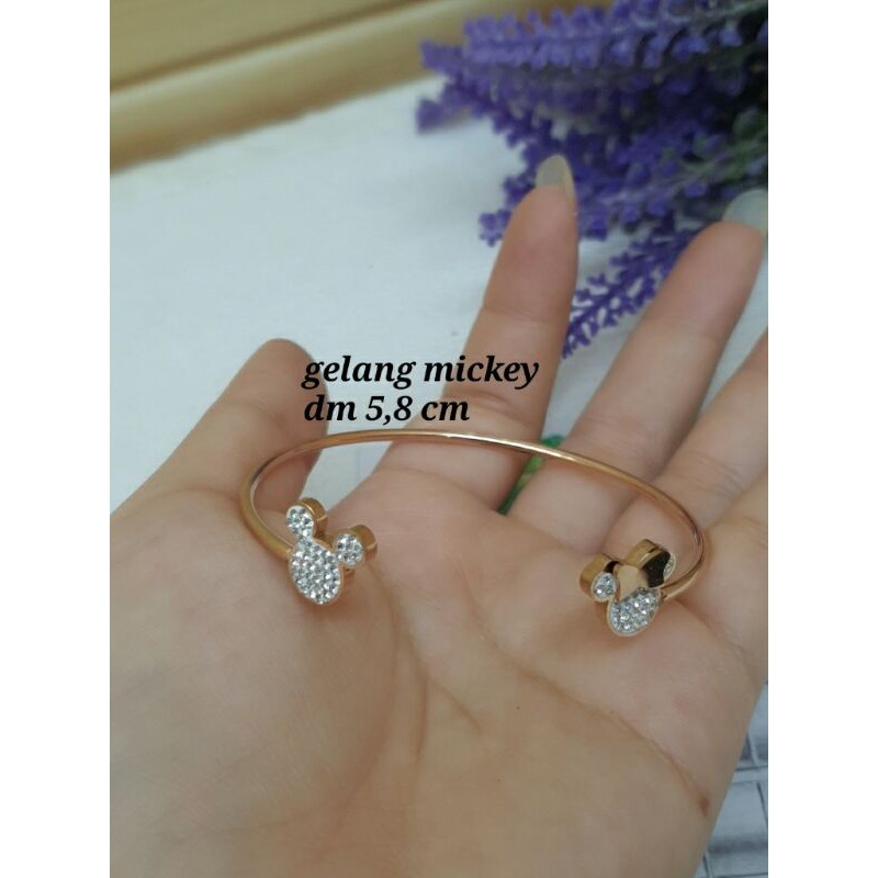 Bangle titanium mickey / gelang titanium mickey microdiamond