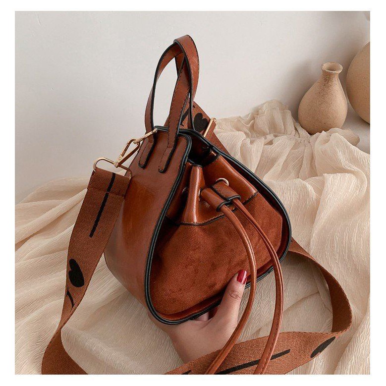 TAS SELEMPANG WANITA IMPORT LT1009 / JT12145 / ELJ5038 / BQ2836