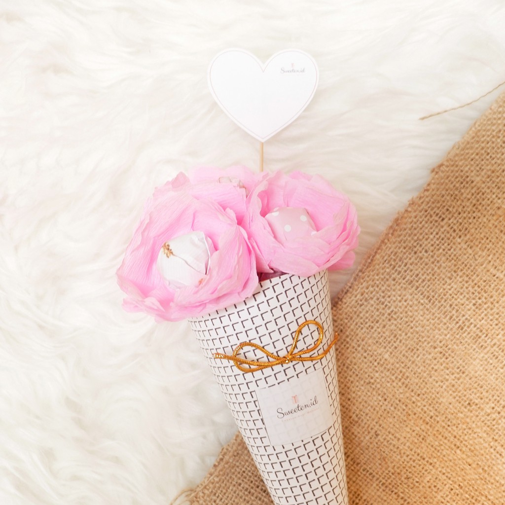 

Cone of Joy Lolipop Flowers | Hadiah Unik | Kado Unik | Kado Wisuda | Kado Ulang Tahun | Kado Anniv