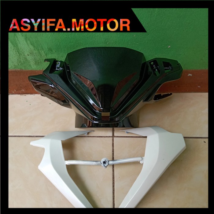 Batok depan Vario New 125/150 putih
