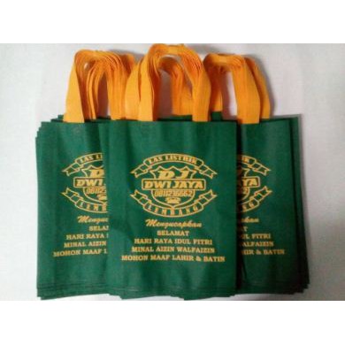 

Totebag Souvenir Custom Ukuran 30x40