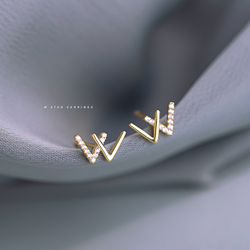 W Letter Necklace Female Silver Simple Bracelet Earrings Ins Korean Version of Clavicle Chain Jewelry