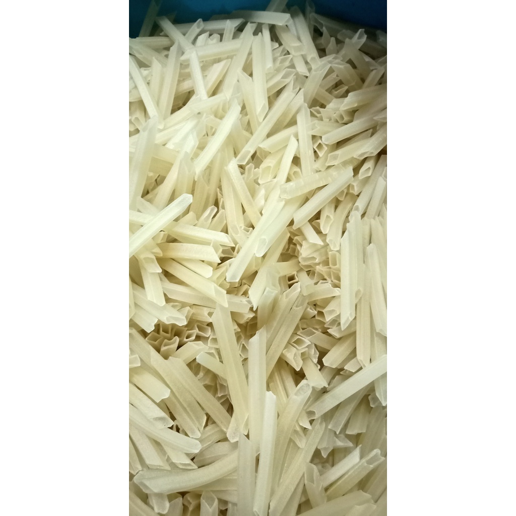 

Kerupuk krupuk potato snack 500gram