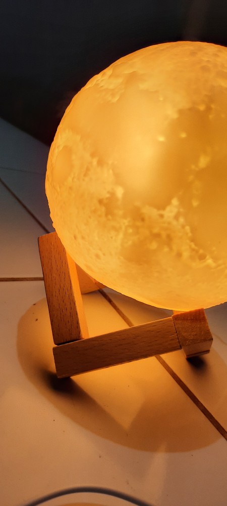 Humidifier Diffuser Aromaterapi + Lampu Tidur Bulan 3d Night Light