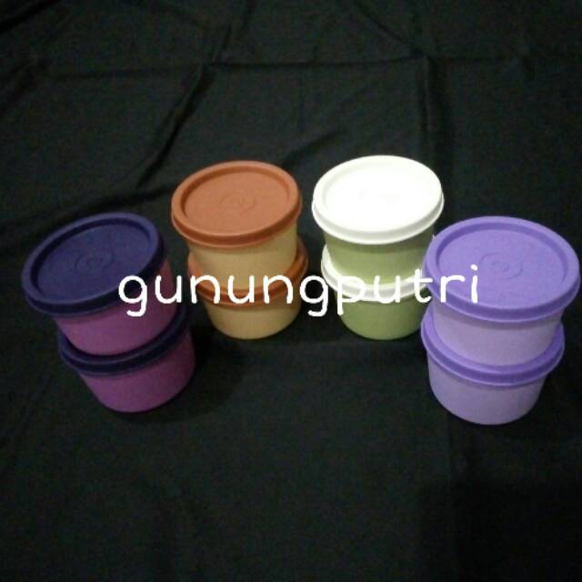 

Medium Round (2), Small Round (2) - TwinTulipware