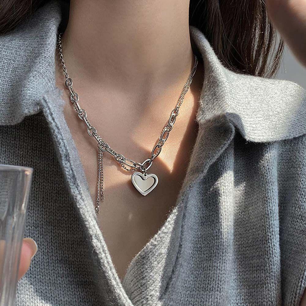 NEEDWAY Wanita Kalung Pasangan Punk Hadiah Pesta Cinta Hati Asimetri Stainless Steel Rumbai Fashion Perhiasan Jantung Liontin Choker