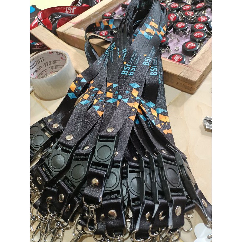 

Tali id card / Lanyard Bank Syariah Indonesia