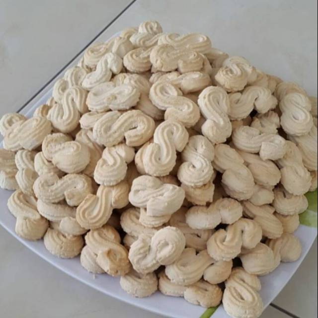 

Kue sempret S/kue sagu