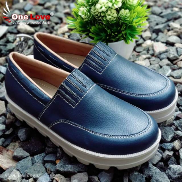 Sepatu wanita paling banyak di cari, sepatu kekinian, sepatu kerja