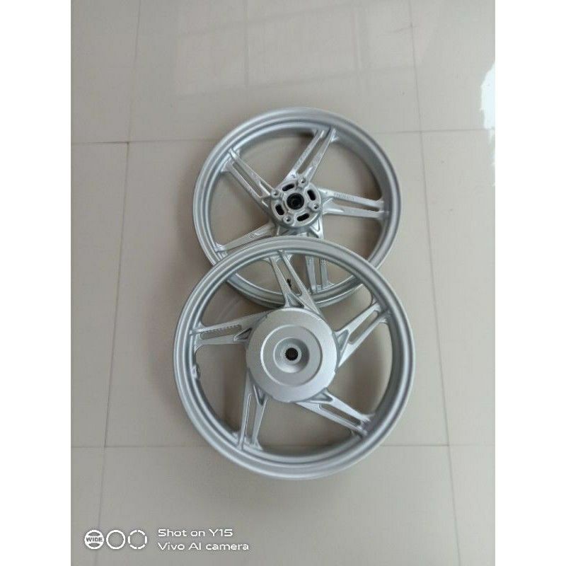 velg honda beat new beat street vario110 spacy scoopy warna silver dan gold