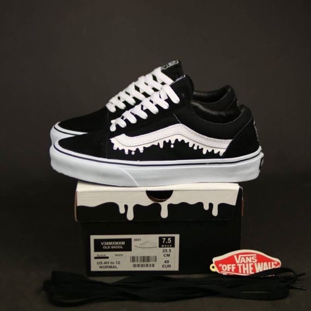 VANS OLDSKOOL MAGICAL MOSH MISFITS BLACK WHITE