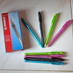 

Pena Ballpoint Stabilo Speedball isi 12pcs Warna Hitam Black Ink