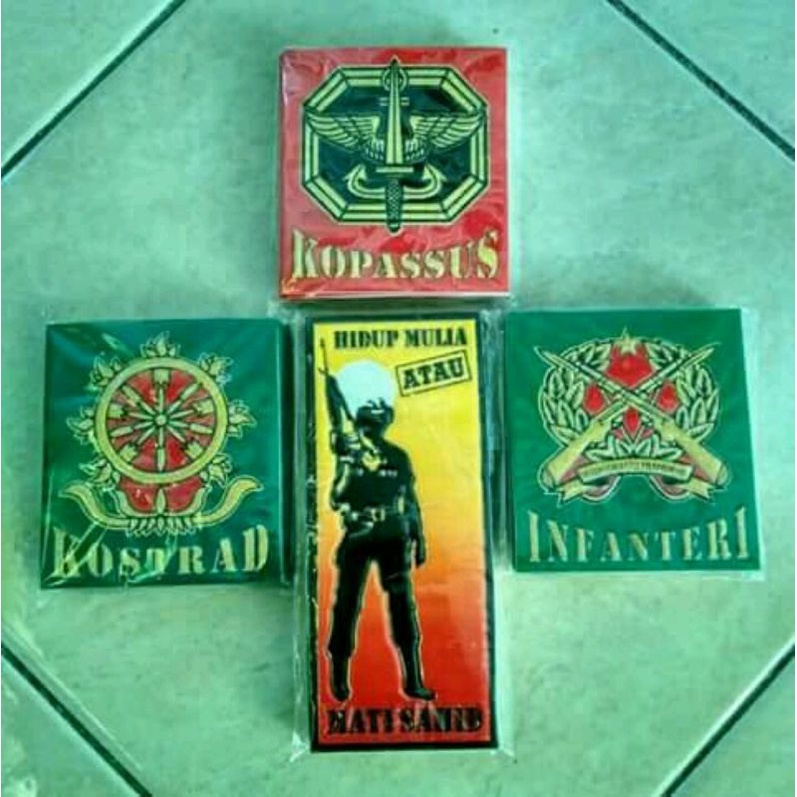 stiker army termurah dan terlengkap bahan bagus dan timbul.