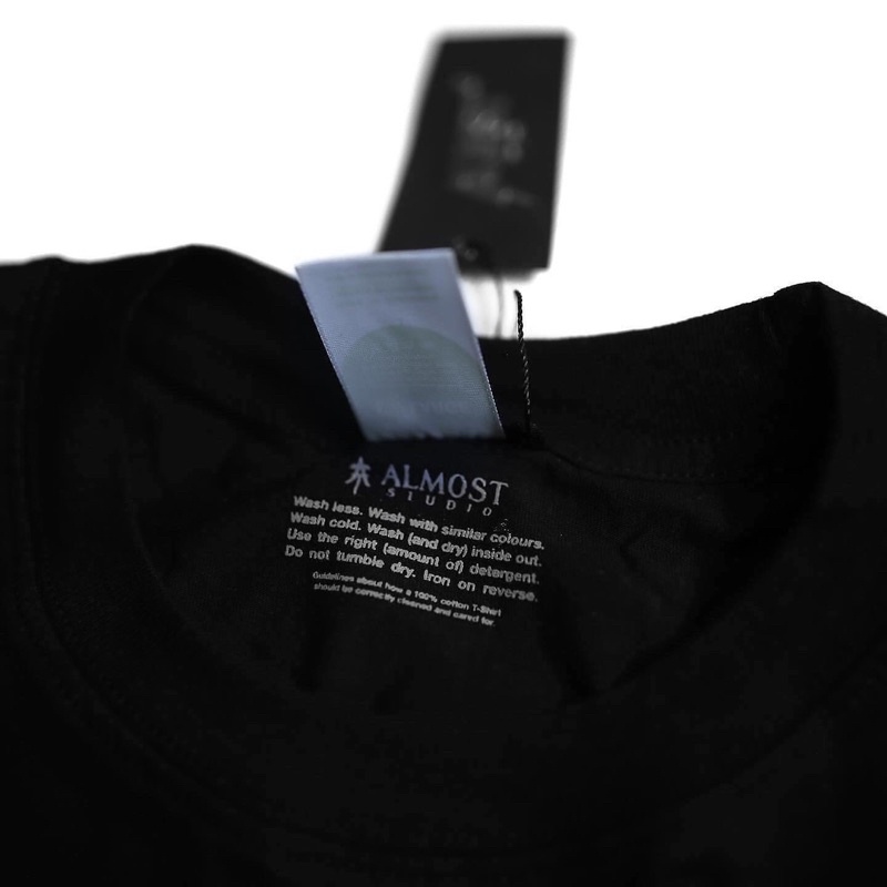 Almost Studio - T-Shirt - Genesis - Black