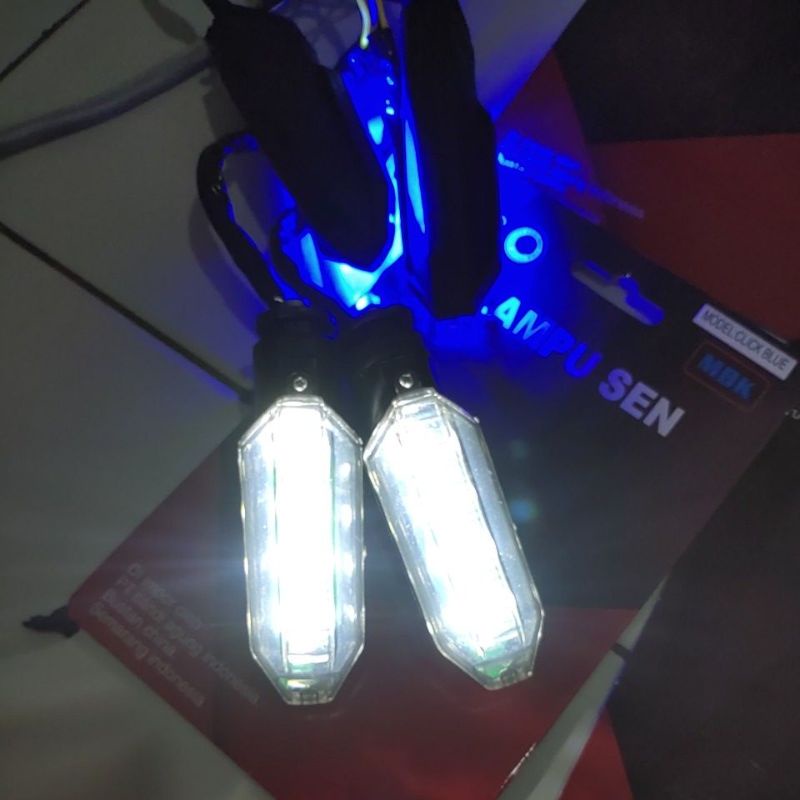 SEIN RUNNING MODEL VARIO 150 LED/CBR-150R/CBR-250R BISA UNTUK SEMUA JENIS MOTOR