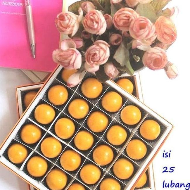 

DIJUAL BOX DUS KEMASAN KUKER COOKIES NASTAR DLL 25 LUBANG NATAL IMLEK XCD521XS