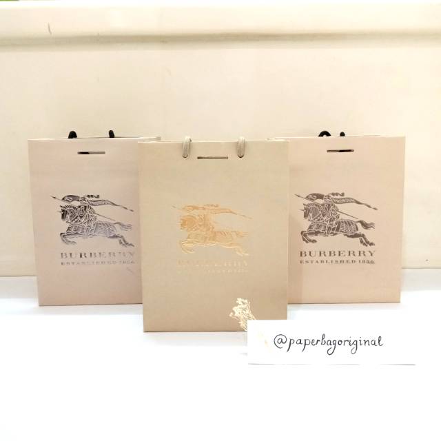 

Burberry Paperbag Authentic original branded paper bag